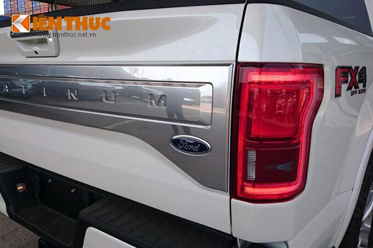 Them mot sieu ban tai Ford F-150 gia 2,6 ty dong ve VN-Hinh-5